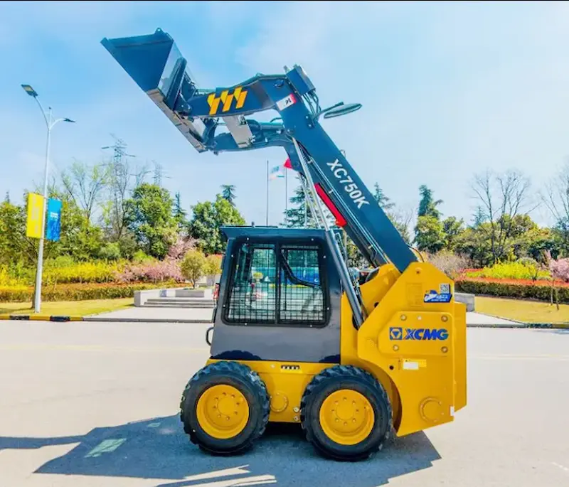 Xe Quét Đa Năng XC750K